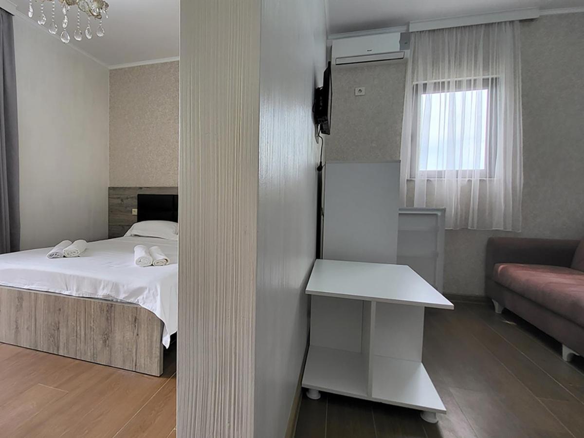 Mite Hotel Chakvi Exteriör bild