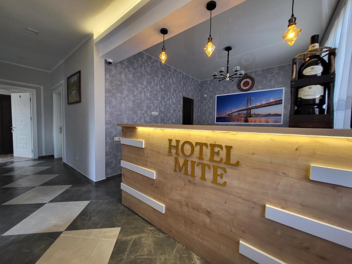 Mite Hotel Chakvi Exteriör bild